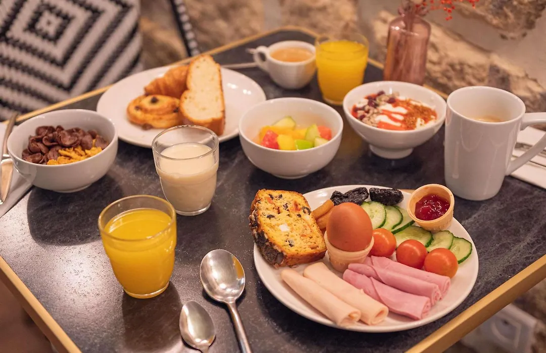 Ibis Styles Paris Batignolles-1
